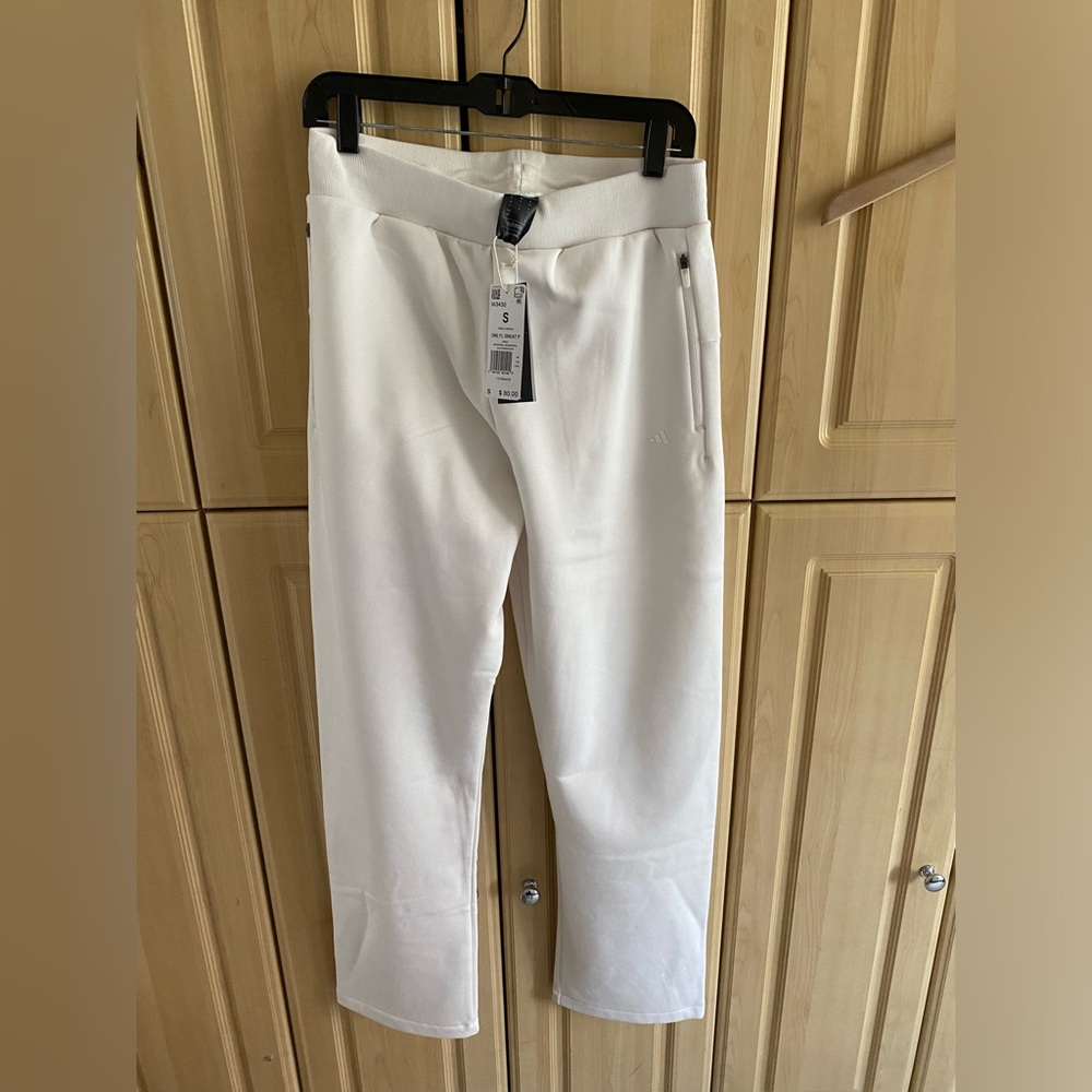 Adidas sweatpants
